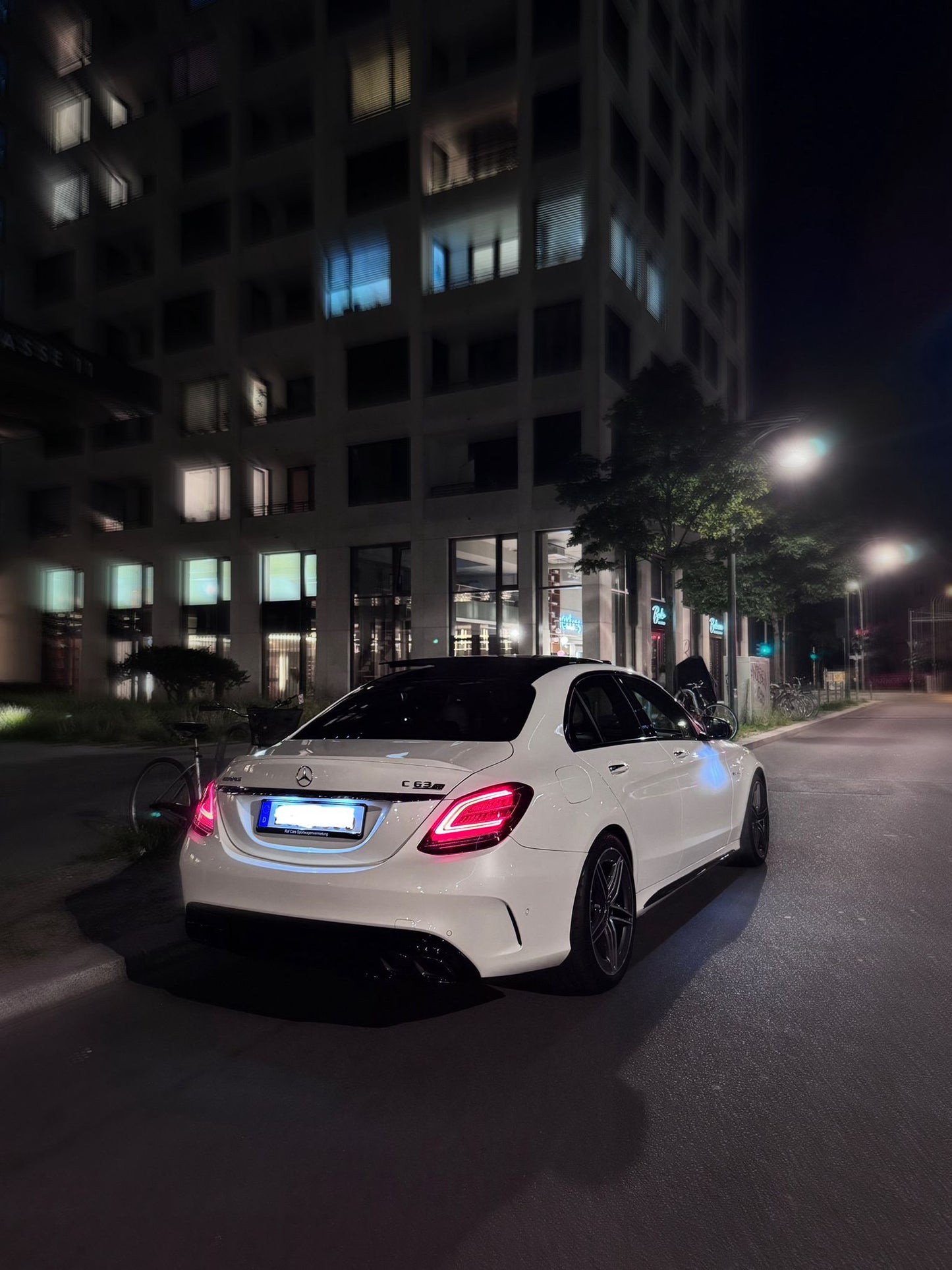 Mercedes-Benz AMG C63s Limousine