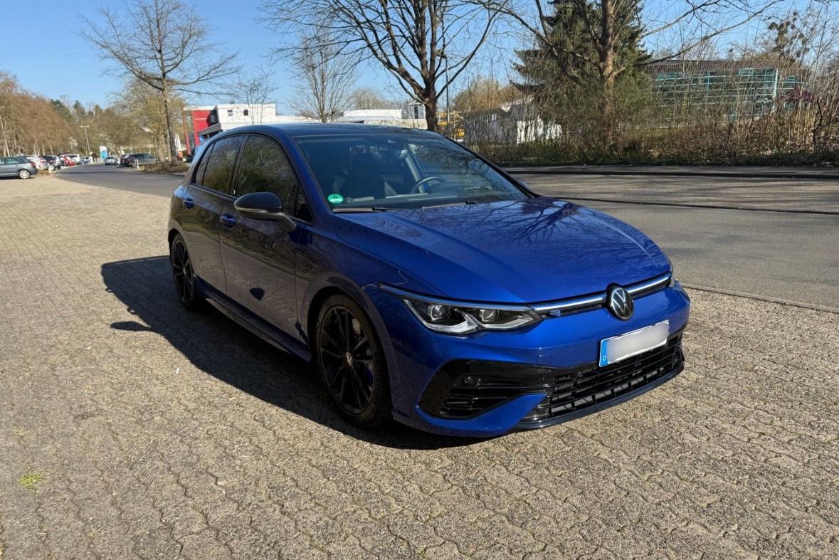 Golf 8R Performance Akravopic